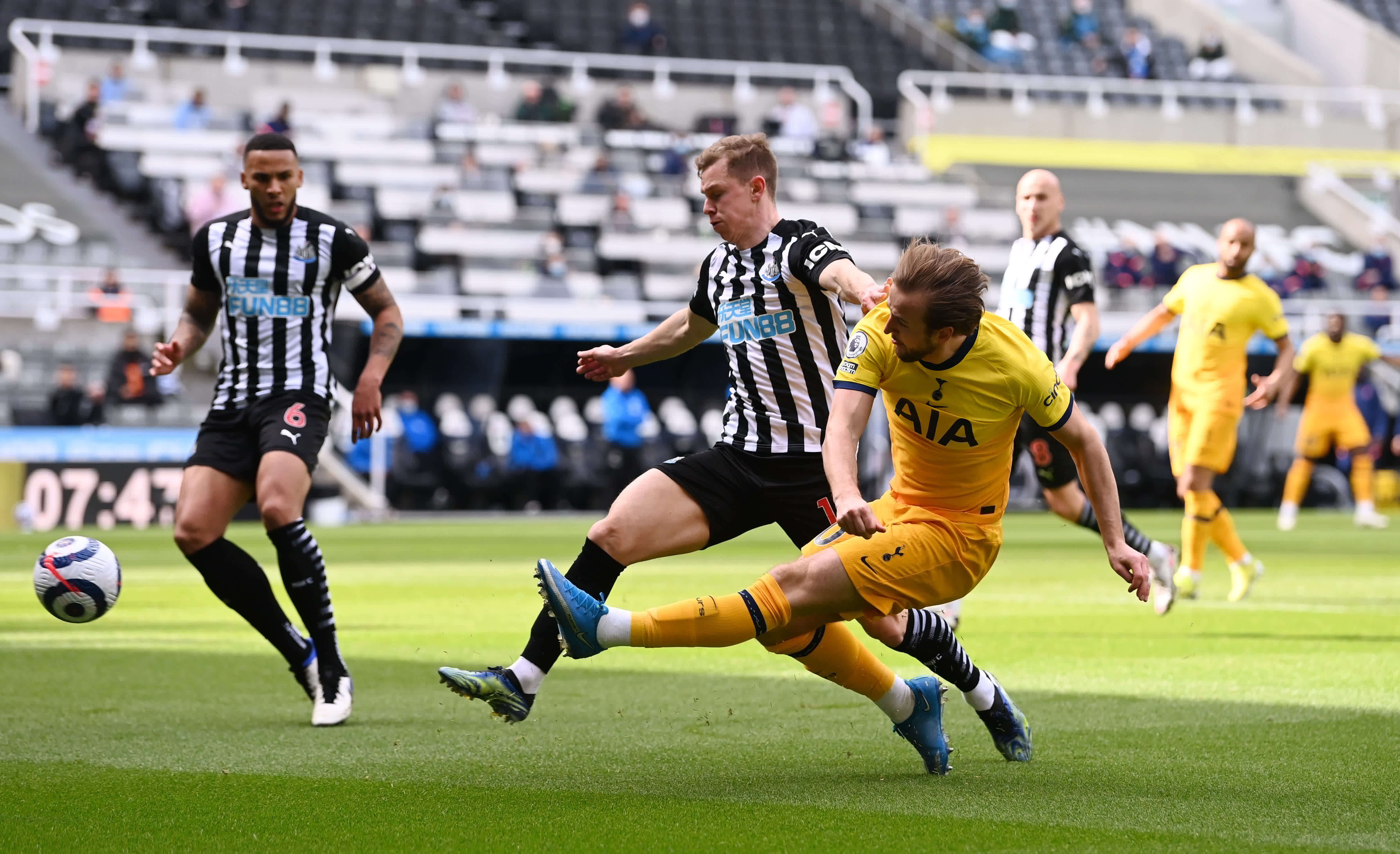 虽然他出手 虽然他出手